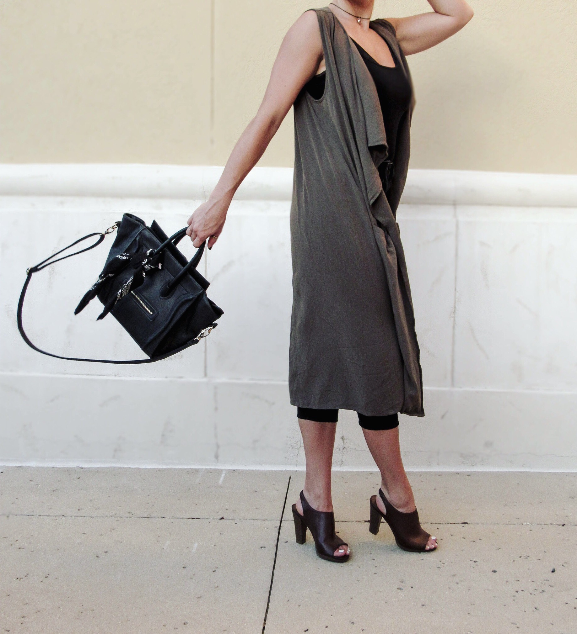 zara_casual_outfit_pinterest_high_waisted_black_skinny_jeans_topshop_trench_coat_blog_style_look