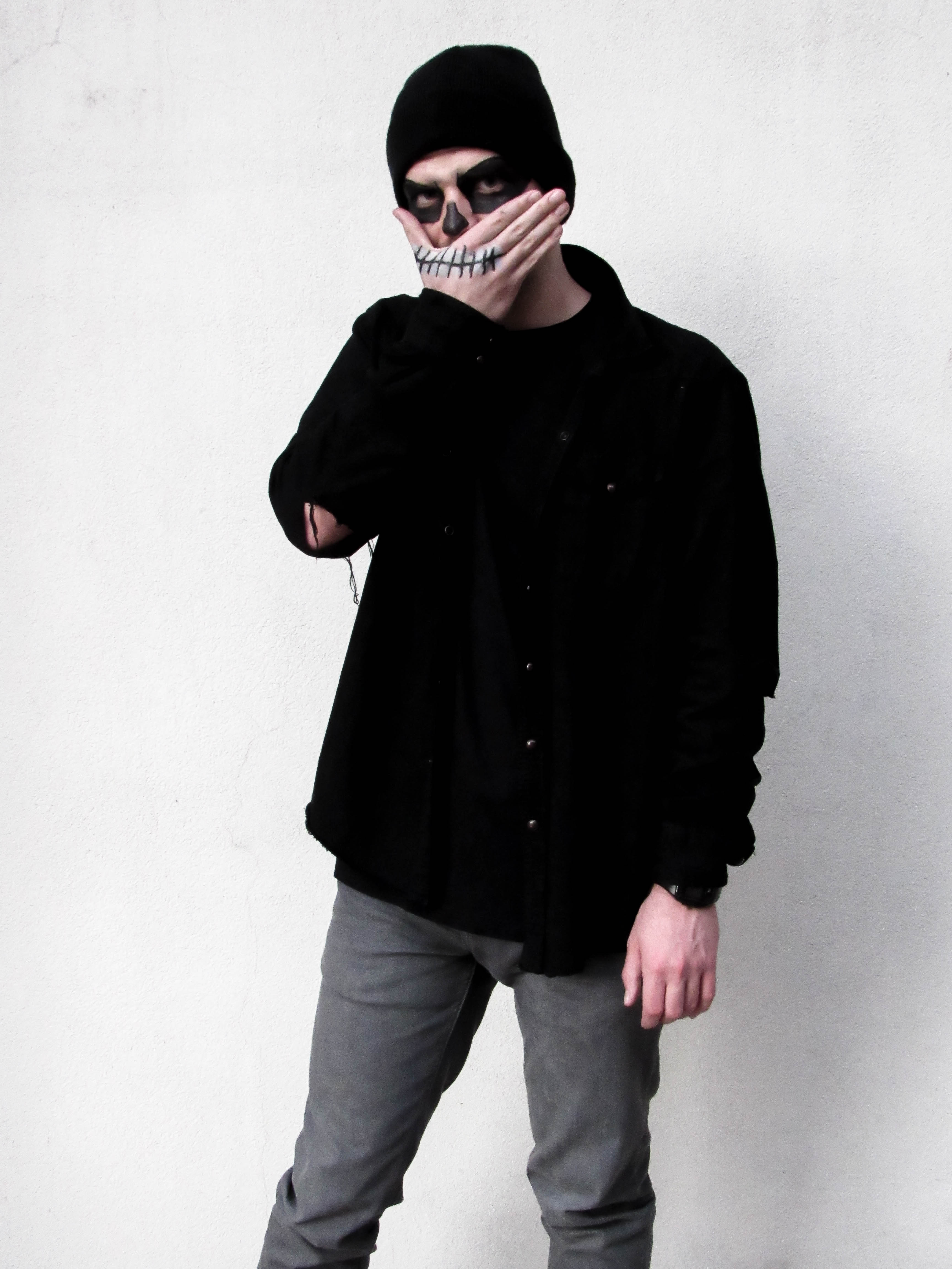 pinterest_skeleton_makeup_halloween_tutorial_easy_costume_guy