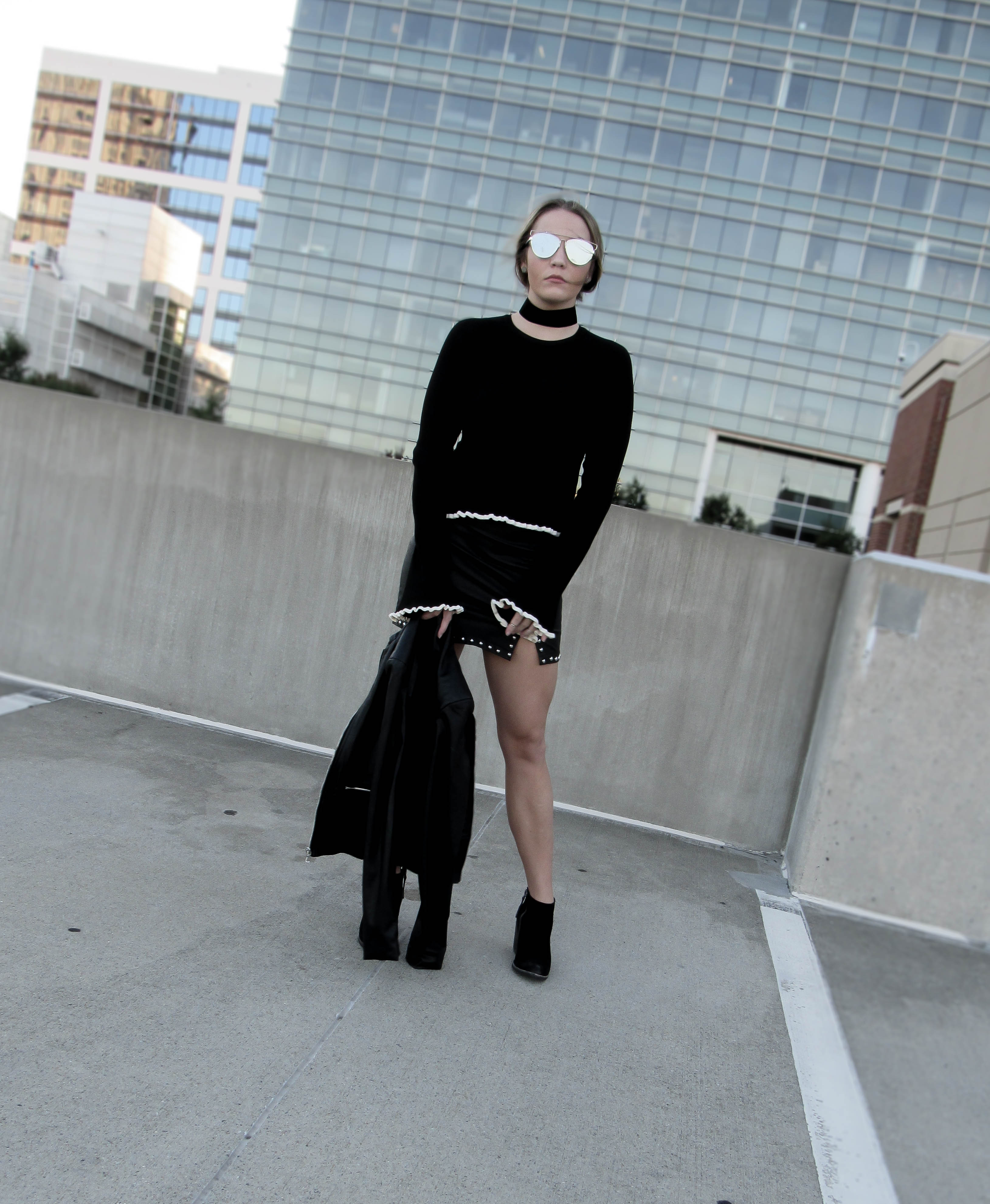 zara_trumpet_sleeve_sweater_outfit_forever21_studded_mini_skirt_pinterest_black_blog