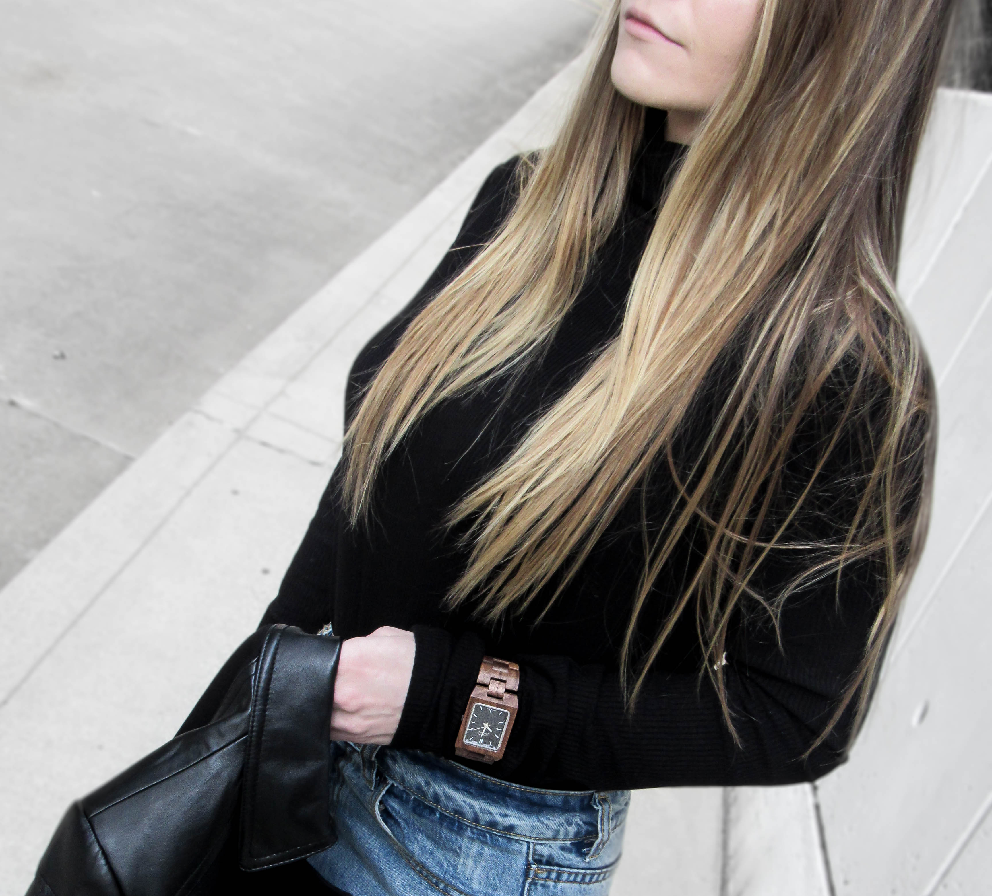 jord-series-reece-walnut-navy_